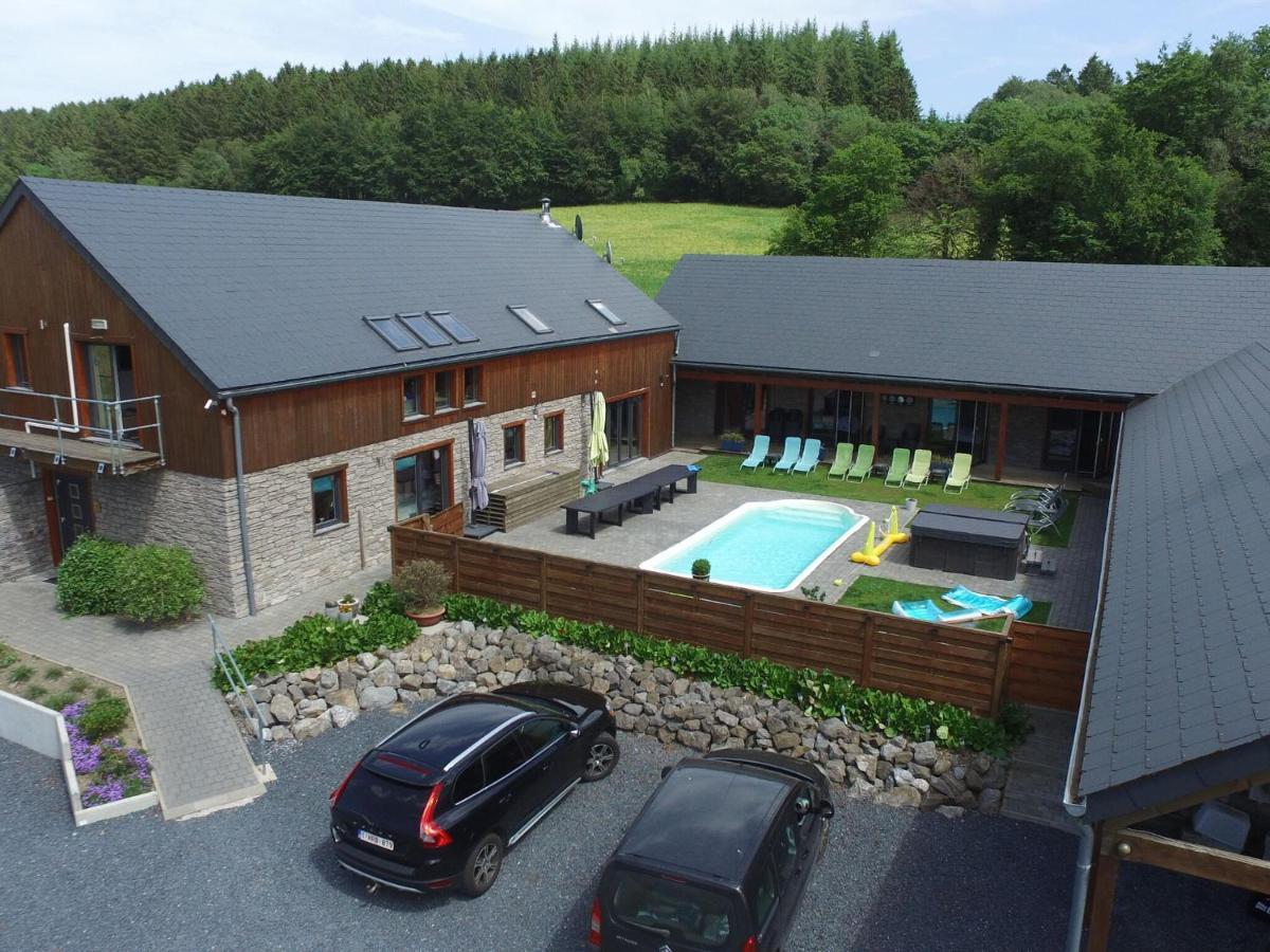 Beautiful Villa With Heated Outdoor Pool Manhay Esterno foto
