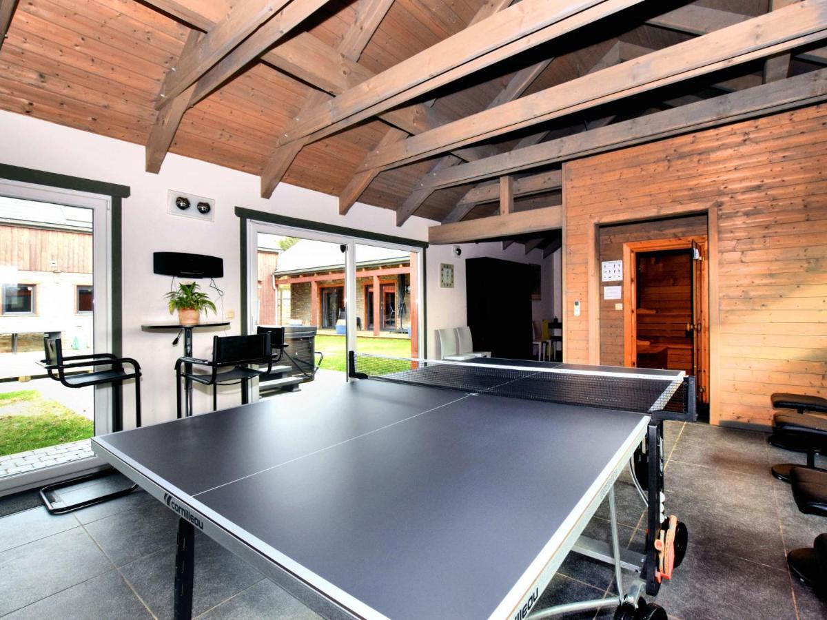 Beautiful Villa With Heated Outdoor Pool Manhay Esterno foto