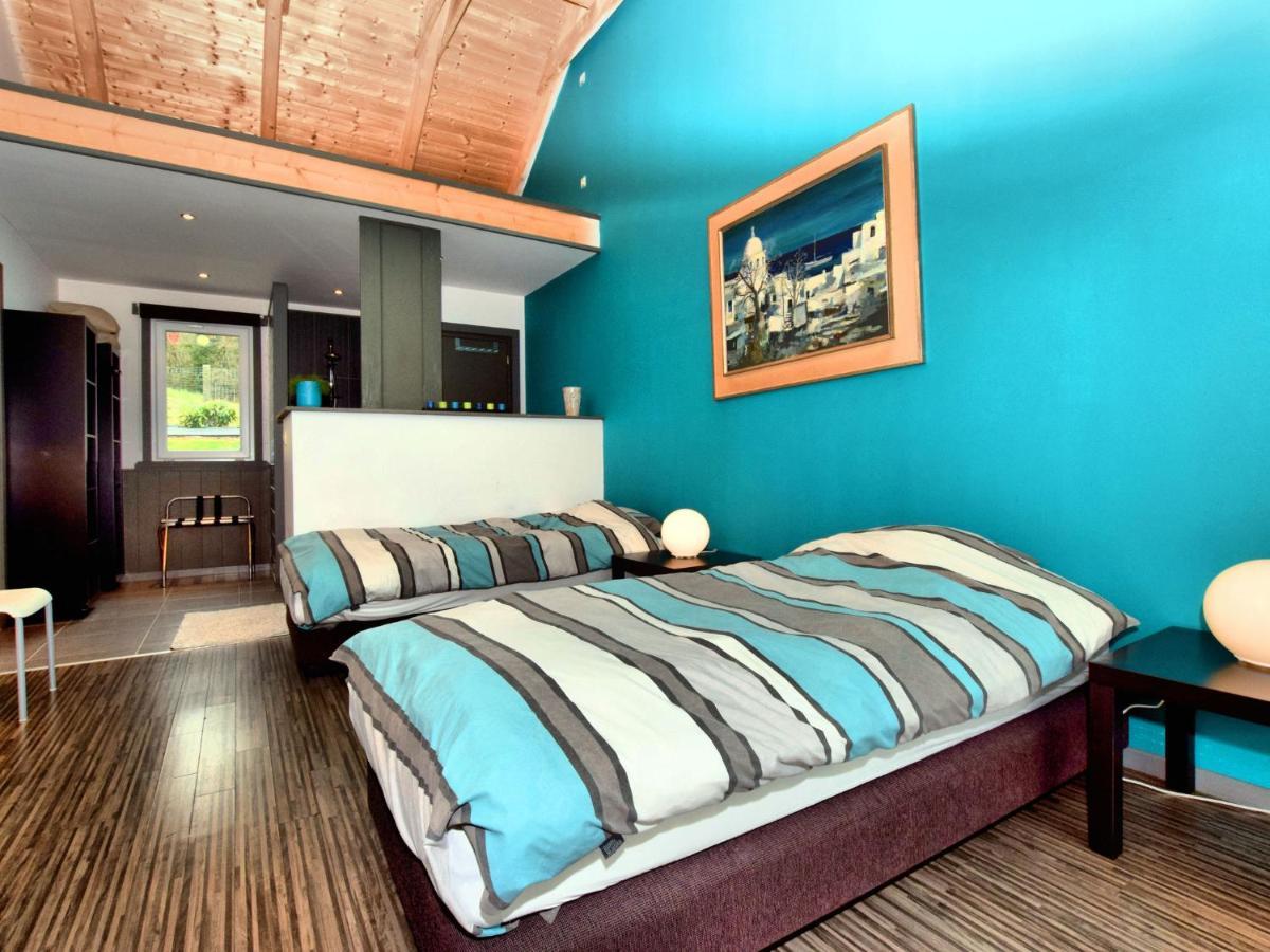 Beautiful Villa With Heated Outdoor Pool Manhay Esterno foto